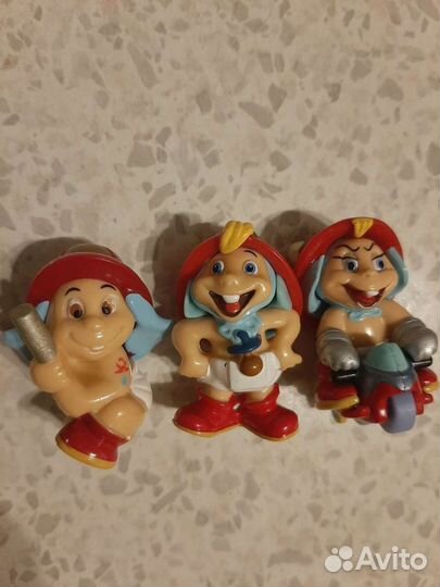 Киндер сюрприз игрушки