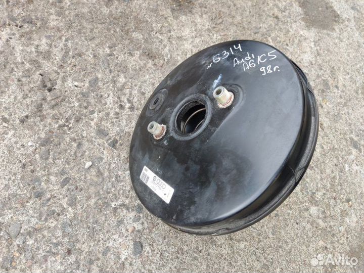 Вакуумный усилитель тормозов Audi A6 седан 2.4I