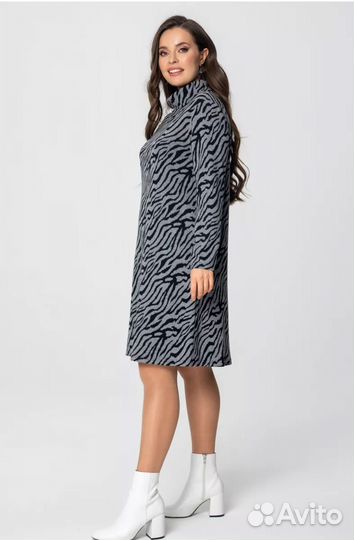 Платье теплое женское р-ы: 52, 54, 56 зебра принт