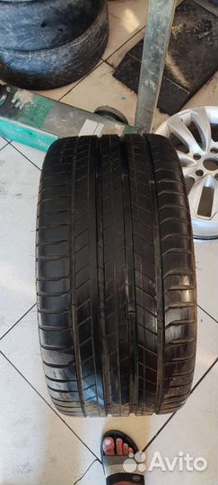 Michelin Pilot Sport 3 295/35 R21