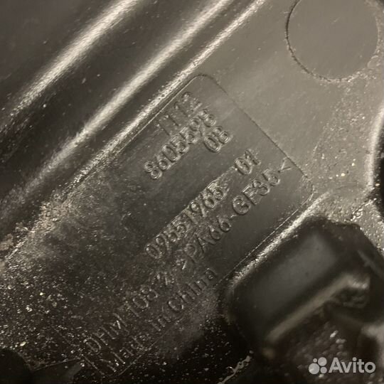 Клапанная крышка BMW 5 G30 B48B20 B46