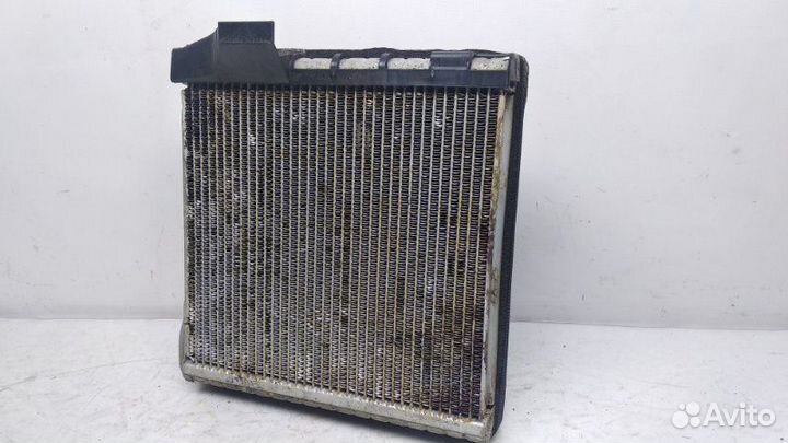 Радиатор кондиционера (конденсер) Volkswagen