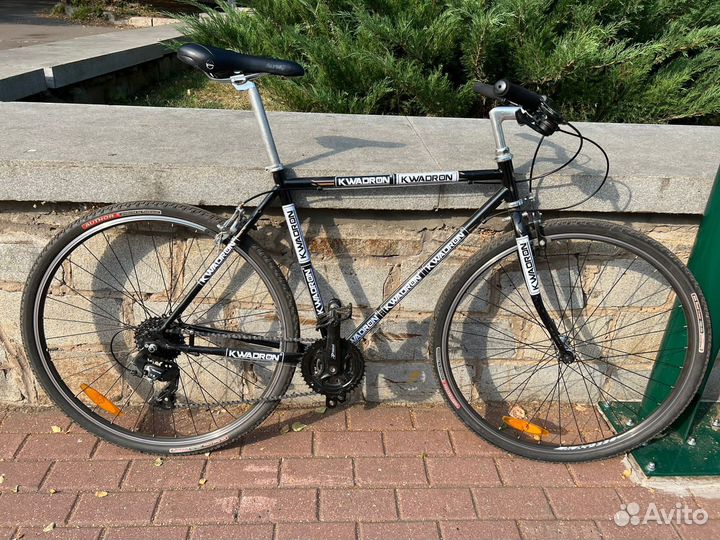 Городской круиз спортивный тревел 28 велосипед