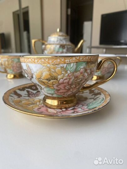 Чайный сервиз 6 предметов+чайник