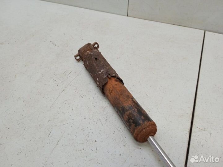 Амортизатор передний Jeep Grand Cherokee ZJ 5.2