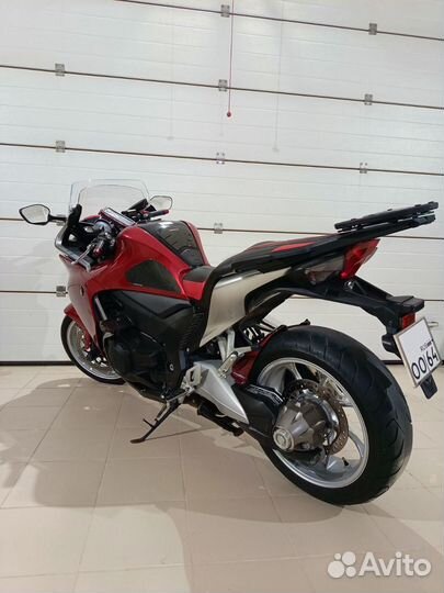 Продам Honda VFR 1200