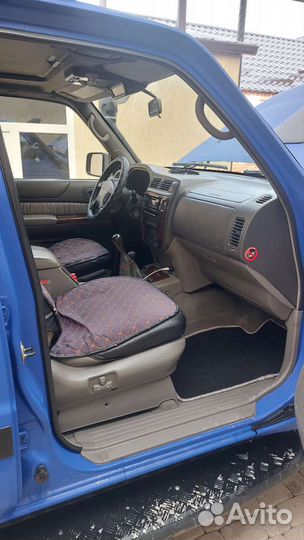 Nissan Patrol 4.2 МТ, 1999, 268 000 км