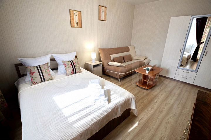 1-к. квартира, 42 м², 3/9 эт.