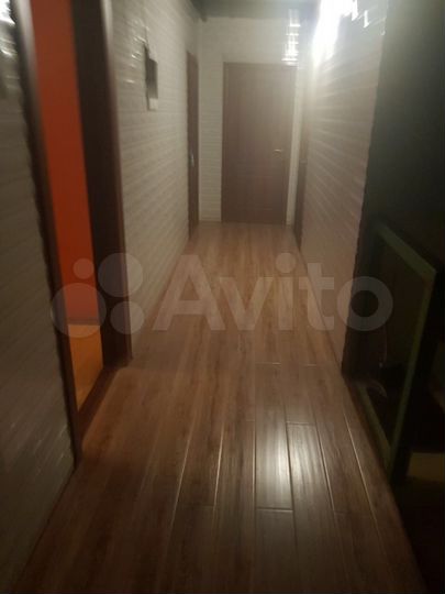 Комната 20 м² в 4-к., 2/2 эт.