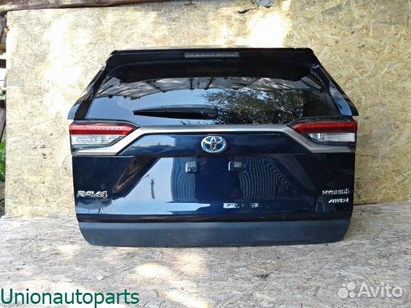 Крышка багажника Тойота рав 4 50 2018-2023