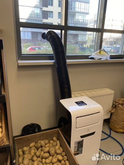 Стекло для мобильного напольного кондиционера