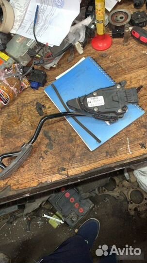Педаль газа Nissan Primera P12