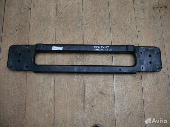 Усилитель бампера Mercedes W463 Мерседес Гелендваг