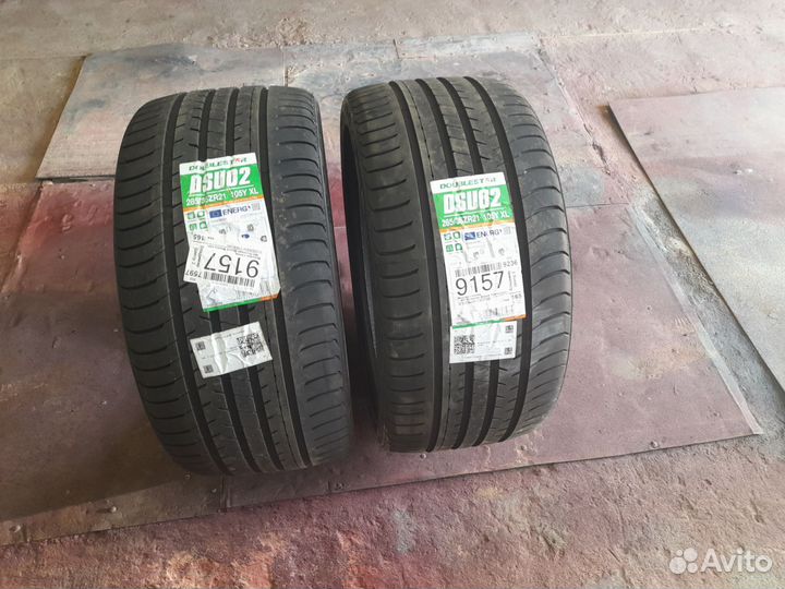 Duck Commander All Terrain 285/35 R21