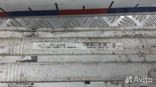 Радиатор интеркуллера renault megane 3 (ZNT03KC01)