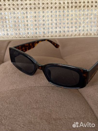 Солнцезащитные очки женские