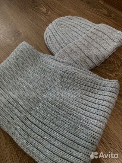 Комплект шапка и шарф женские