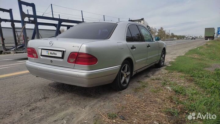 Mercedes-Benz E-класс 2.0 AT, 1999, 500 000 км