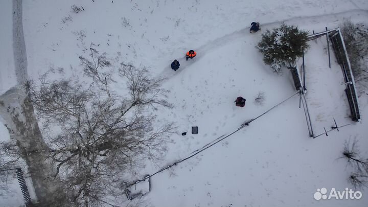 Маркшейдер,геодезист,горный инженер,геолог