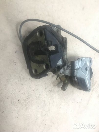 Замок двери задний левый Daihatsu Yrv M201 K3VE