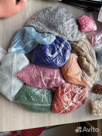 Бисер/стеклярусы,бусы