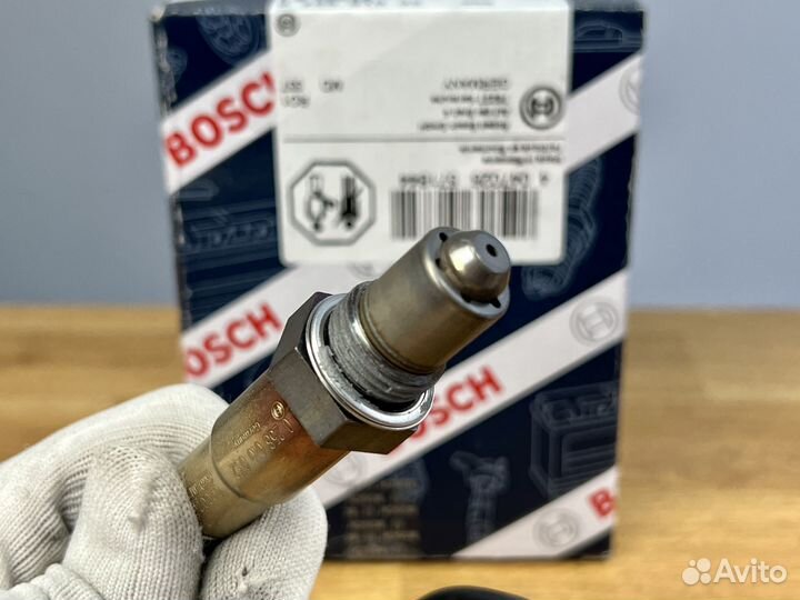 Кислородный датчик лямбда Bosch 0258010032