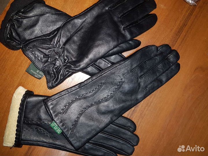 Перчатки женские