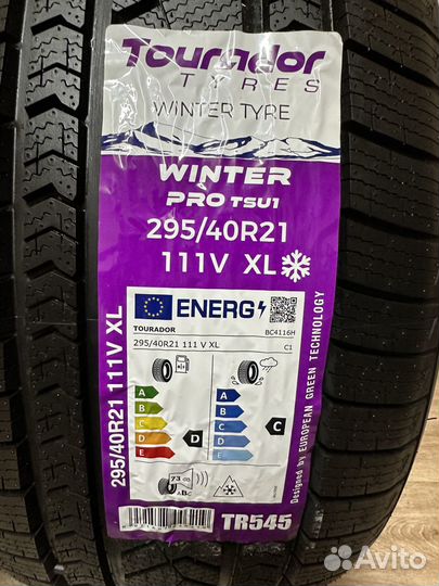Tourador Winter Pro TSU1 295/40 R21 111V