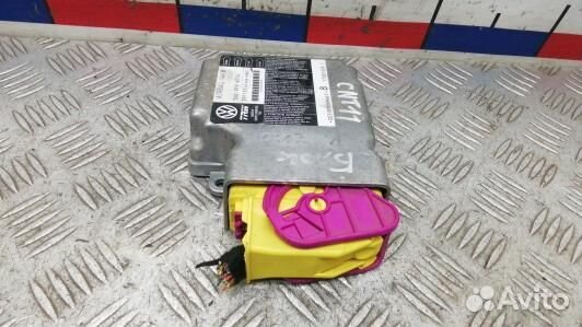 Блок управления airbag volkswagen tiguan 1 (CNT11O