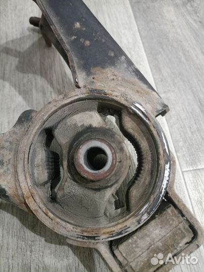 Опора двигателя Toyota Corolla Runx 2002