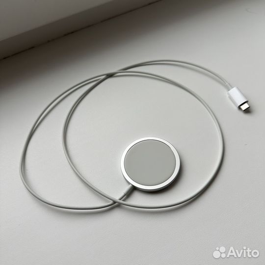 MagSafe беспроводная зарядка для iPhone оригинал