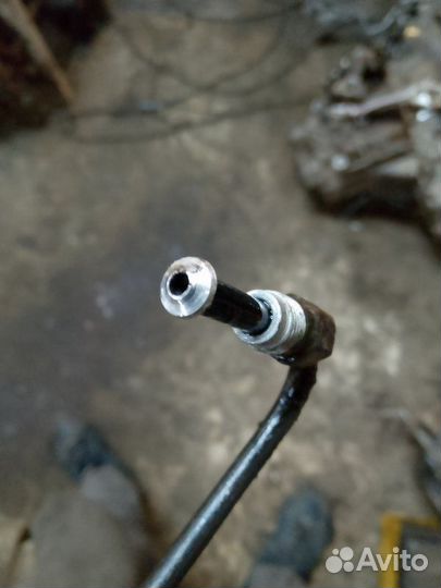 Трубка тормозная Ford Focus 2 2 поколение hxdb 1.6