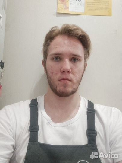 Мастер маникюра, помощник повара, любая работа не