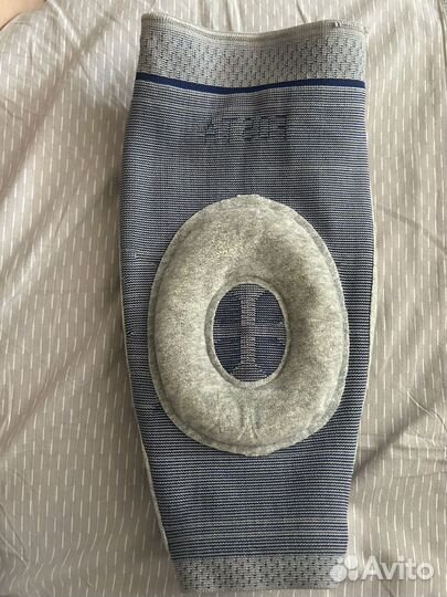 Наколенник эластичный