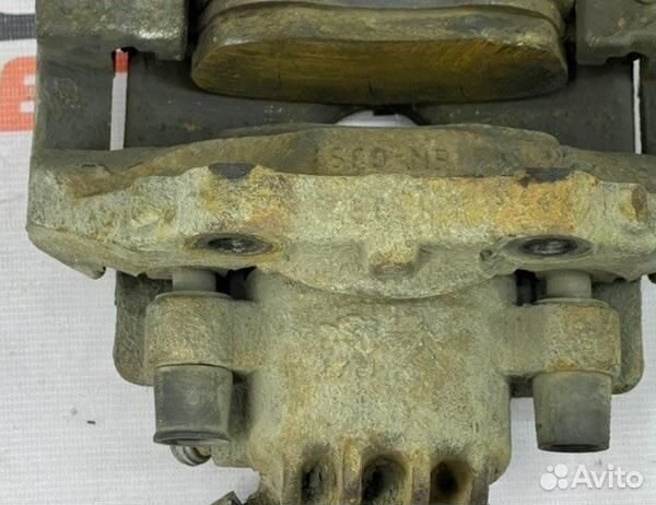 Суппорт тормозной передний правый Citroen Berlingo