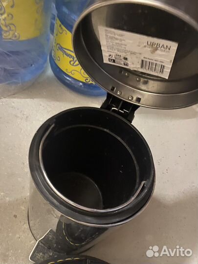 Ведро с педалью