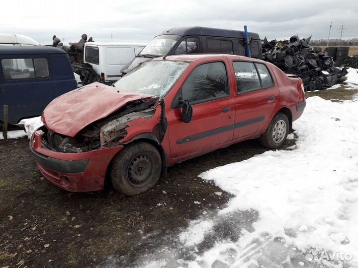 Renault Symbol 1.4 л разбор