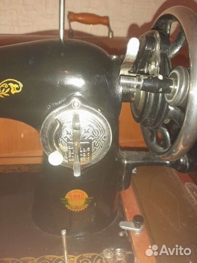 Швейная машинка пмз им. Калинина