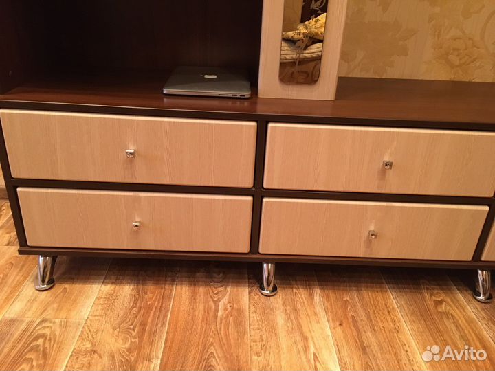 Шкаф стенка