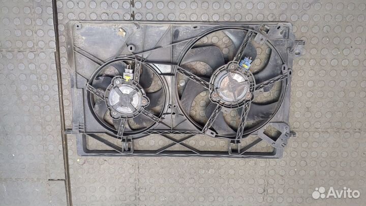 Вентилятор радиатора Renault Trafic, 2016