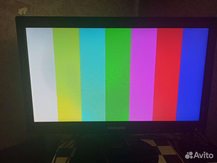 Монитор Samsung S20D300NH