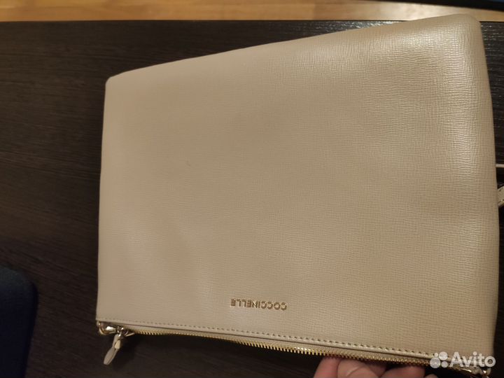 Сумка натуральная кожа италия Coccinelle