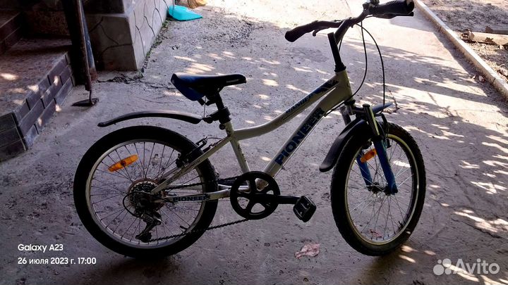 Продаеться велосипед детсеий скарастной