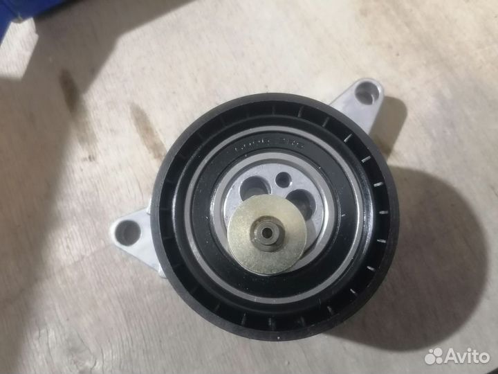 Ролик натяжной ремня грм Daewoo Espero