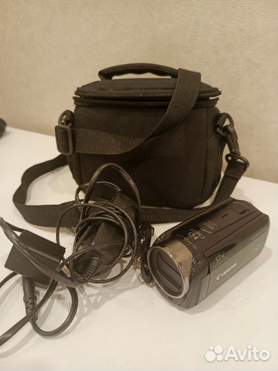 Видеокамера canon legria