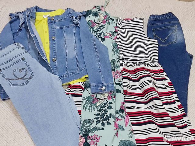 Джинсовый пиджак и блузка