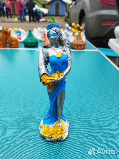 Интерьерные статуэтки фигурки, подарки