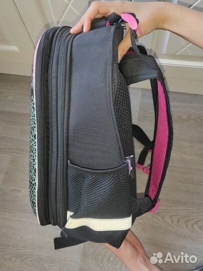 Рюкзак школьный для девочки новый