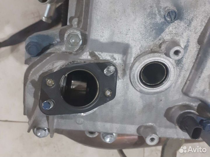 Двигатель GS-300.на лексус