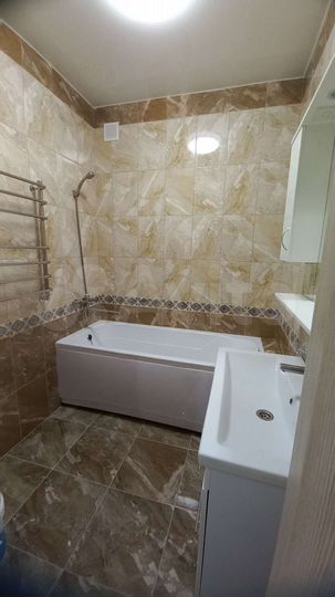 Коттедж 90 м² на участке 3 сот.